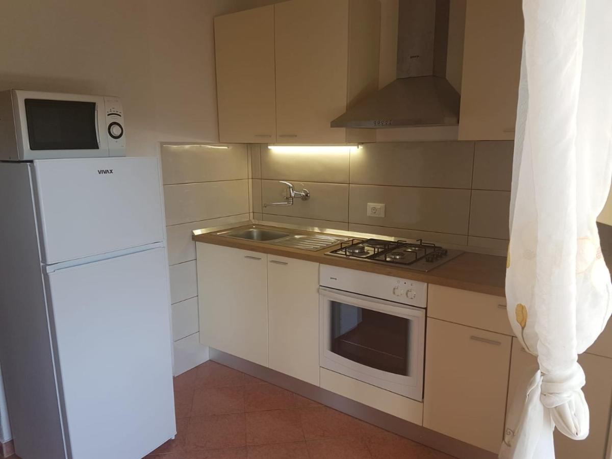 Apartments By The Sea Mavarstica, Ciovo - 12696 โตรกีร์ ภายนอก รูปภาพ